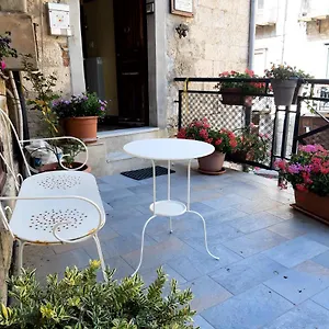 Couette-café La Casa Del Pittore Di Petralia
