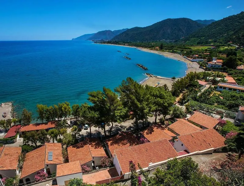 Testa Di Monaco Natural Beach Hotel