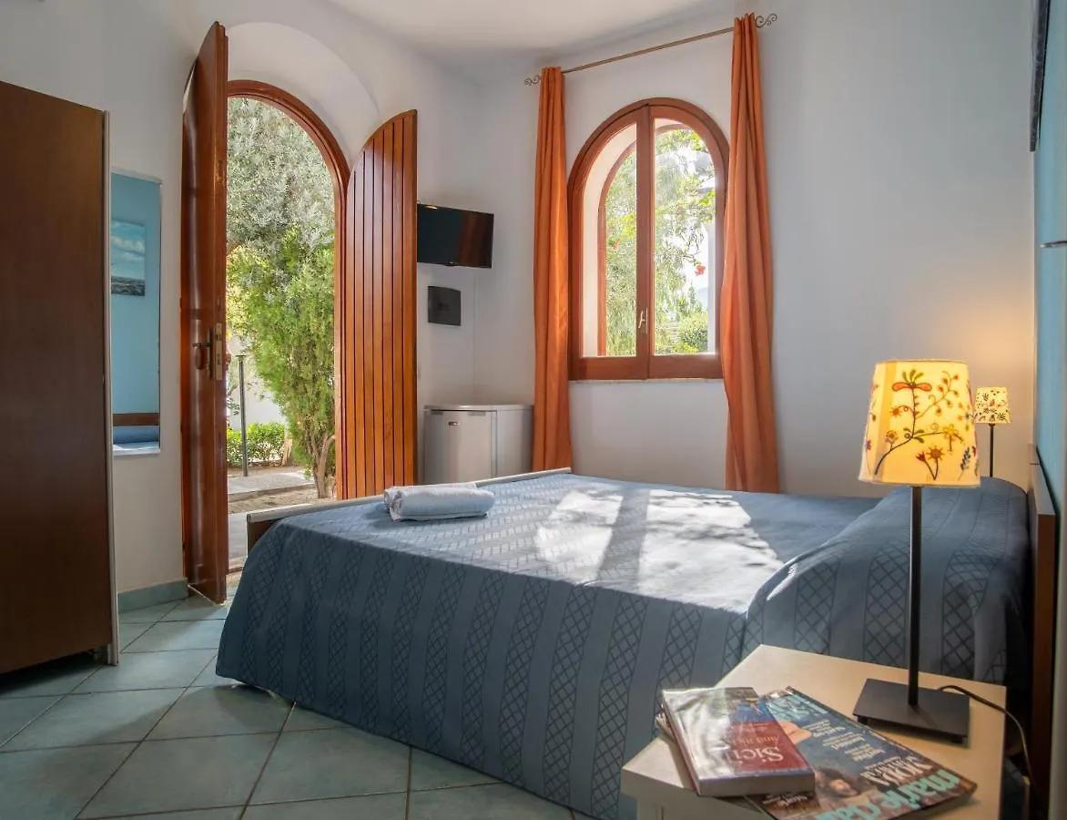 ** Hotel Testa Di Monaco Natural Beach Capo dʼOrlando Włochy