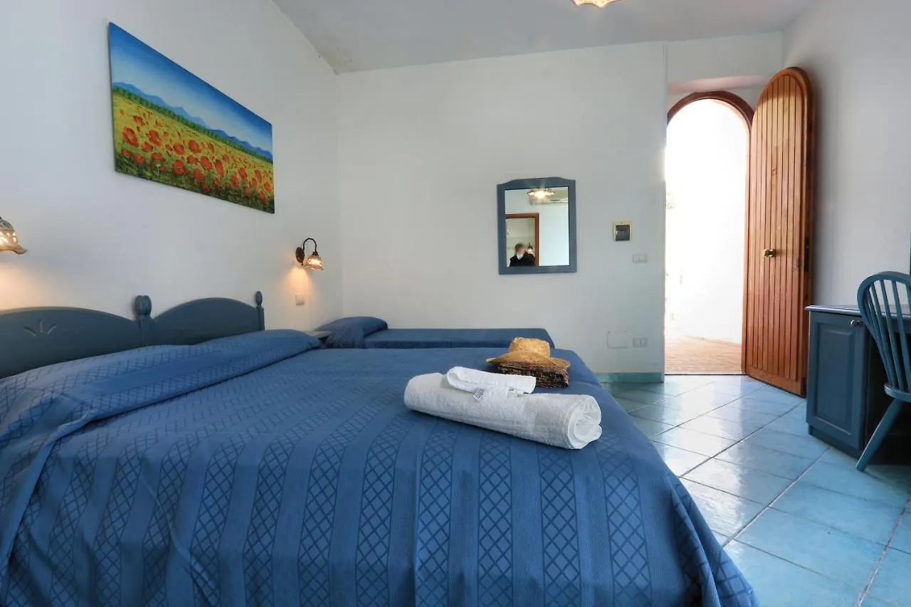 Testa di Monaco - Natural Beach Village Capo dʼOrlando Hotel