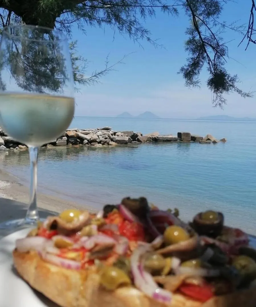 Testa Di Monaco Natural Beach